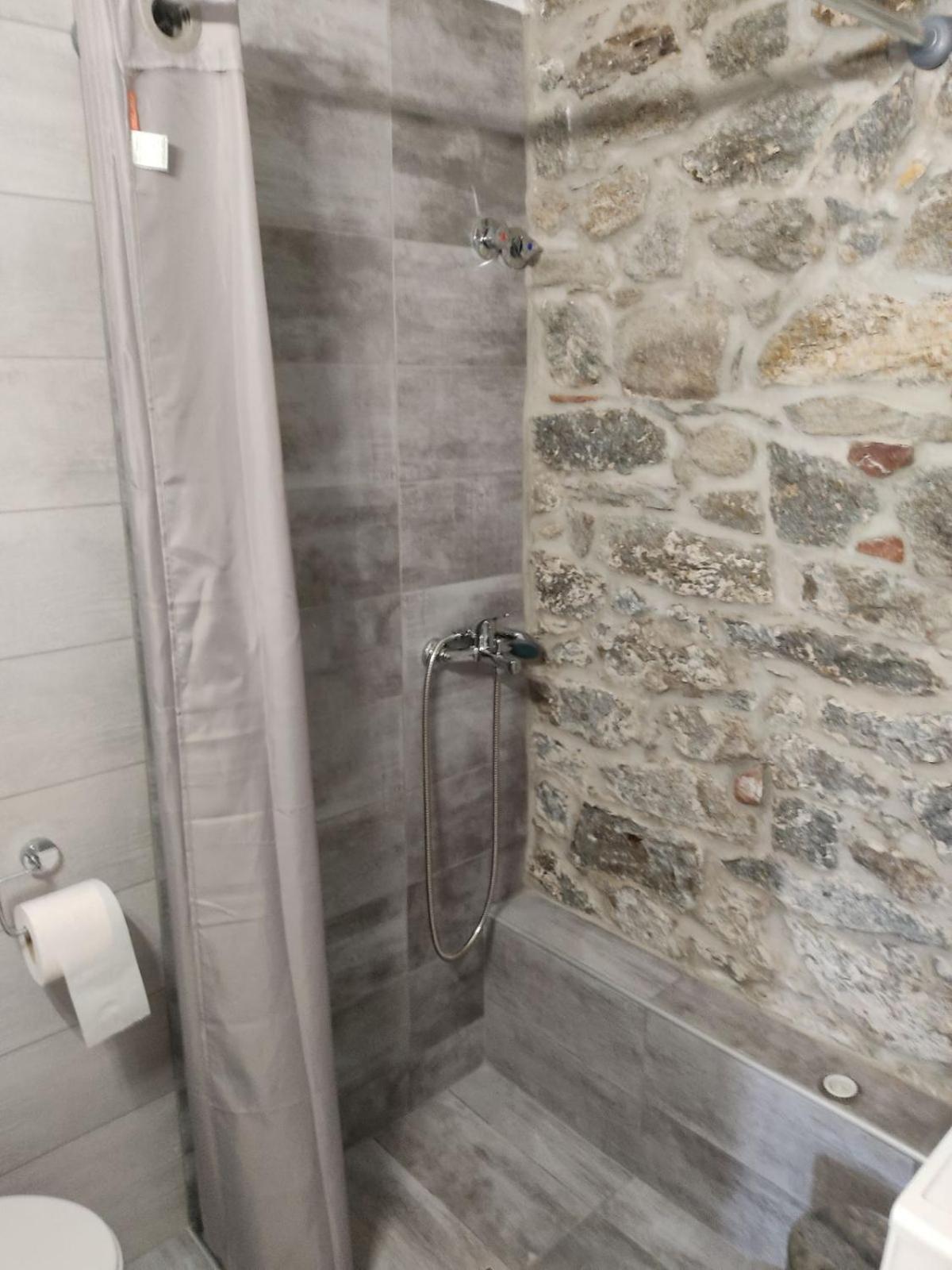 Light And Sea 2 Apartment Кавала Екстериор снимка